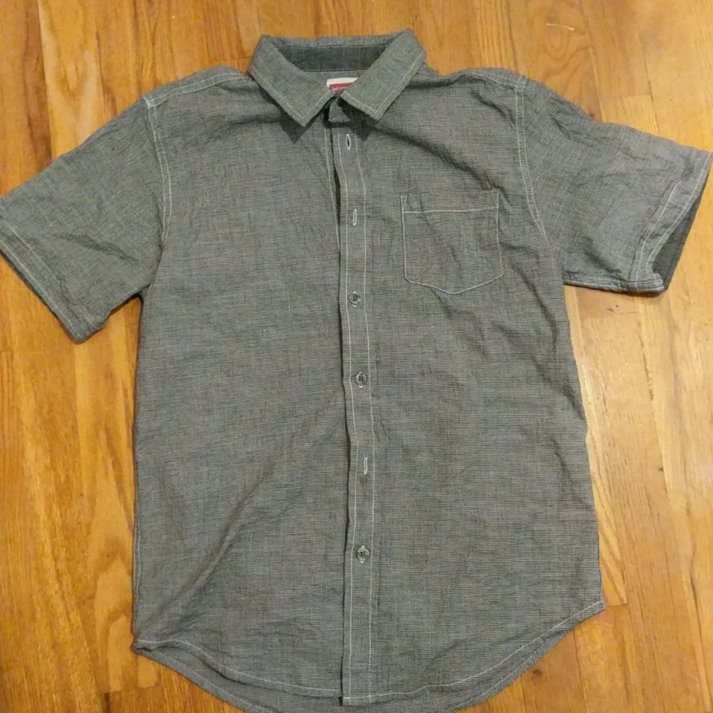 Men's dress shirt